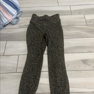 Lululemon Athletica Olive Patterned Leggings
